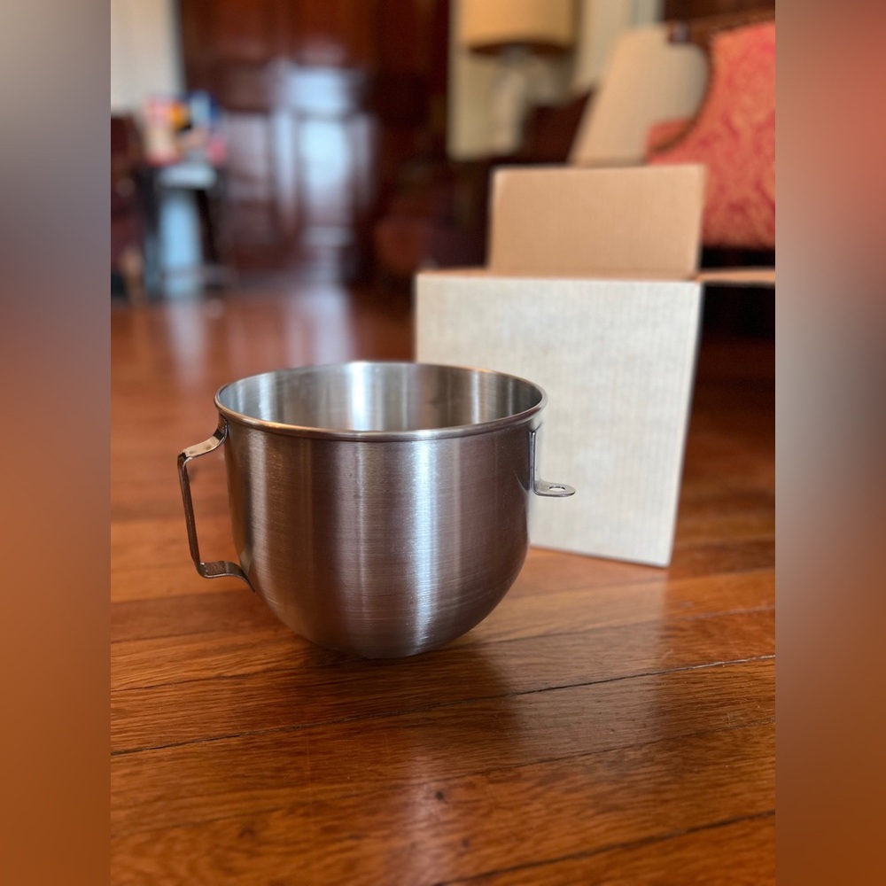 Vintage Stainless Steel Mixing Bowl with Handle - Kitchen Aid Attachment 1992